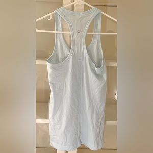 Lululemon Racerback tank top EUC